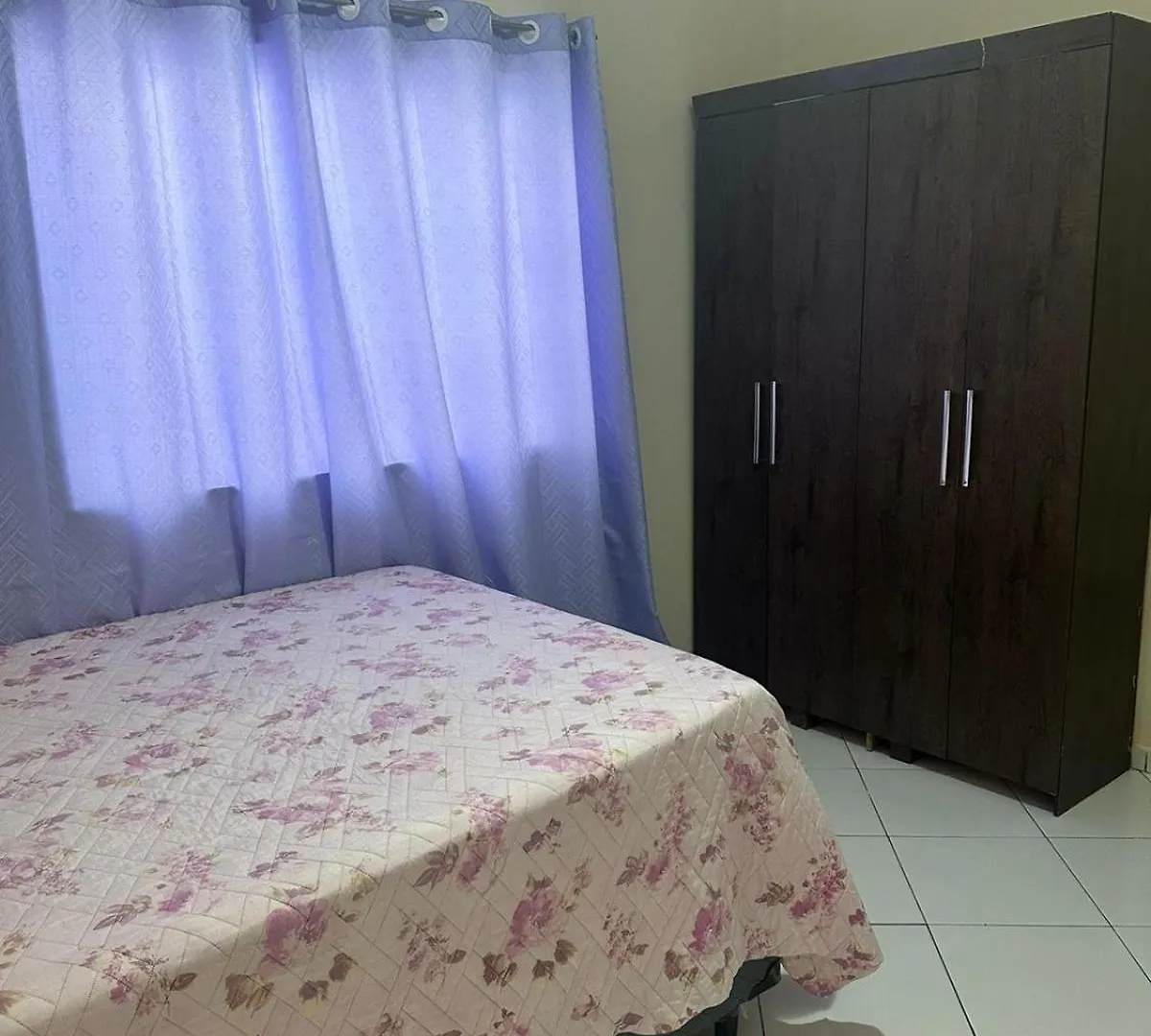 Condominio Vila Maria 포르투세구로 아파트